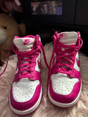 Nike Dunk High “Pink Prime”